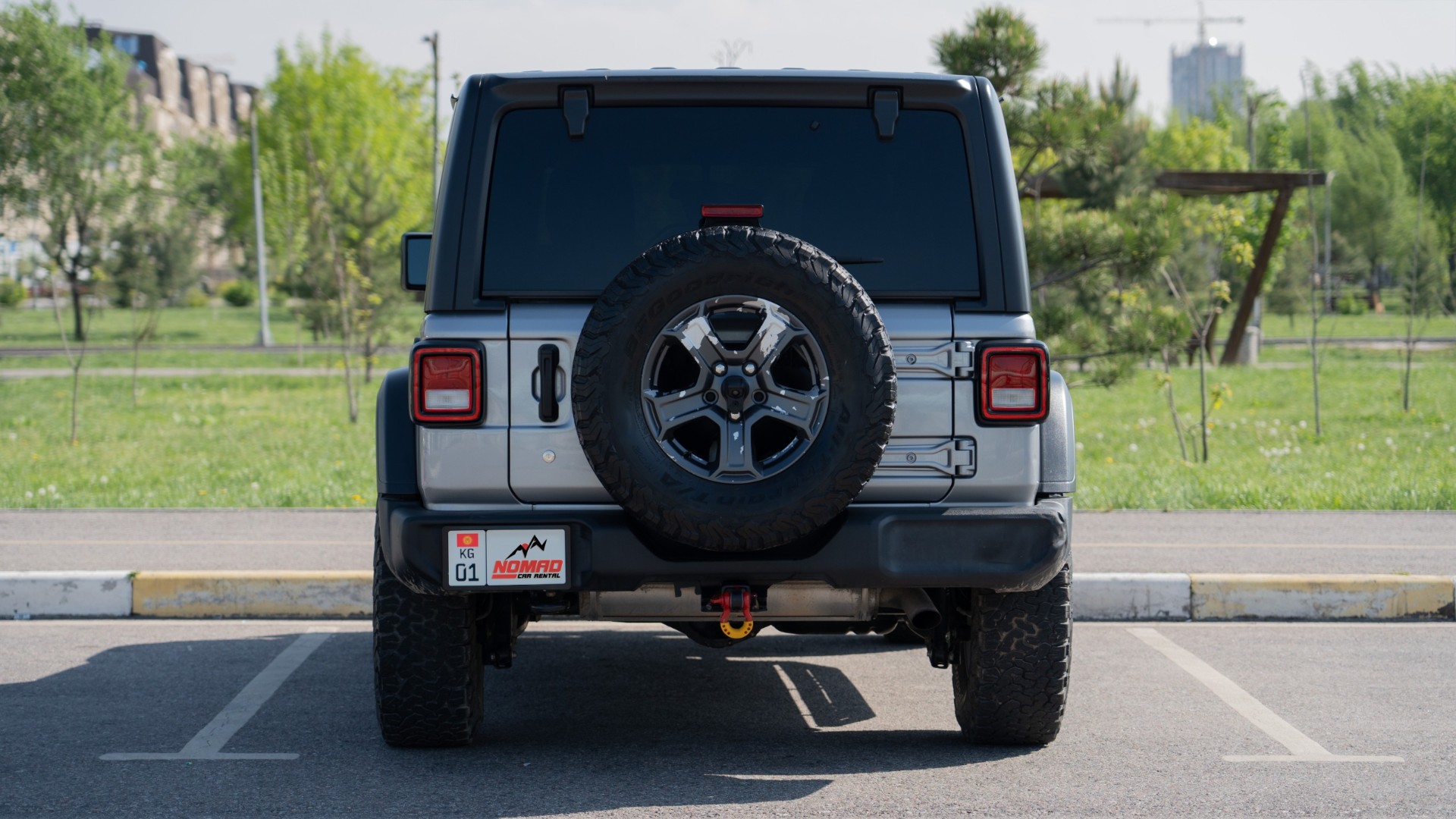Jeep Wrangler tackling tight mountain tracks and switchbacks
